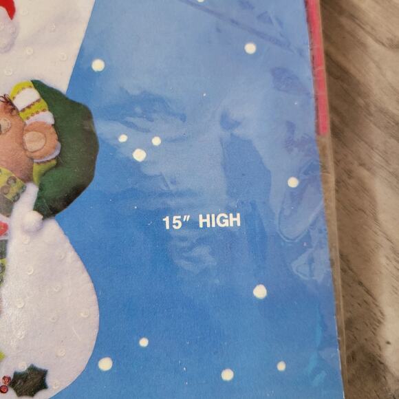 1987 Vintage Christmas Felt Stocking Kit by Titan Needlecraft - Picture 3 of 7